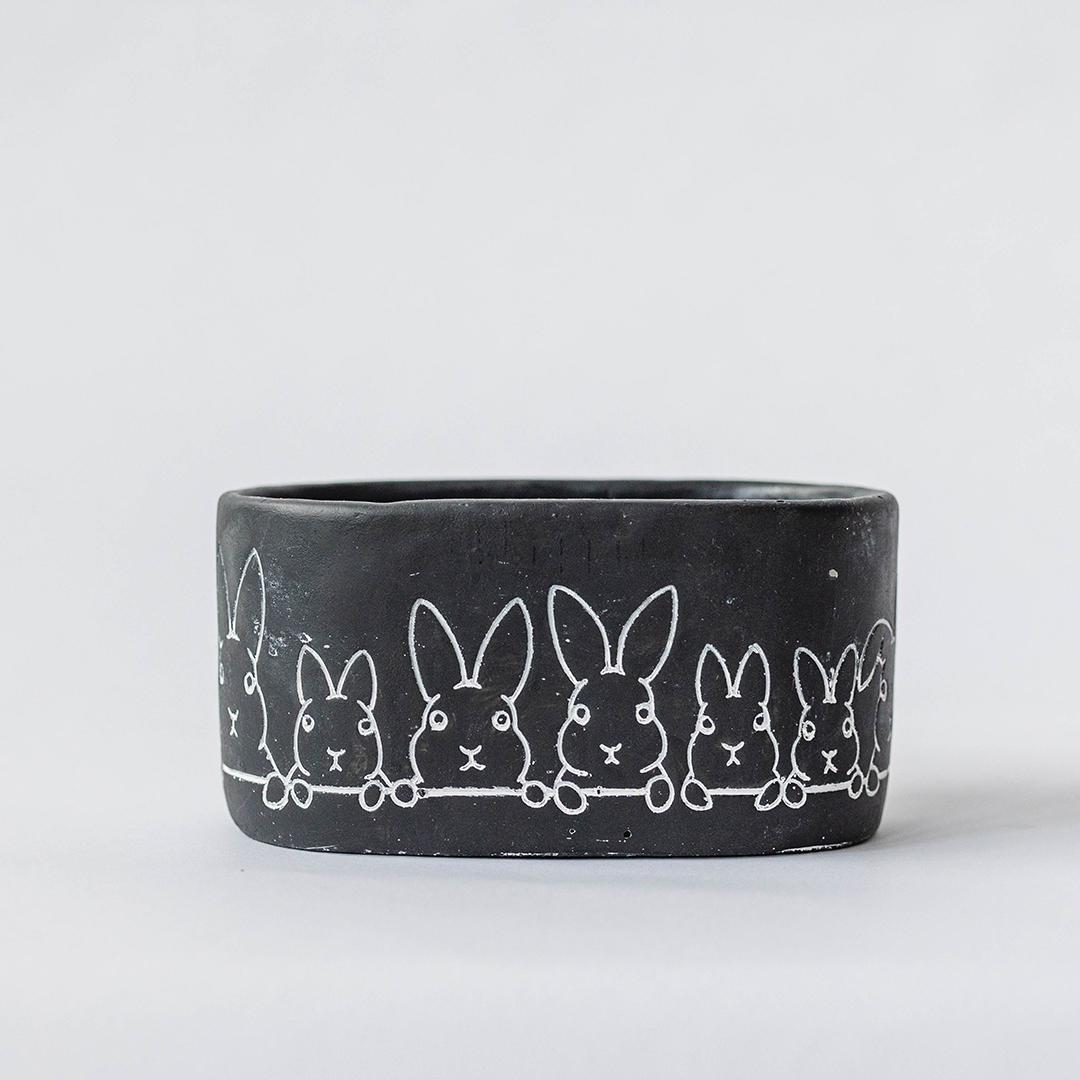 Oval Black With White Peeking Bunnies Pattern Planter