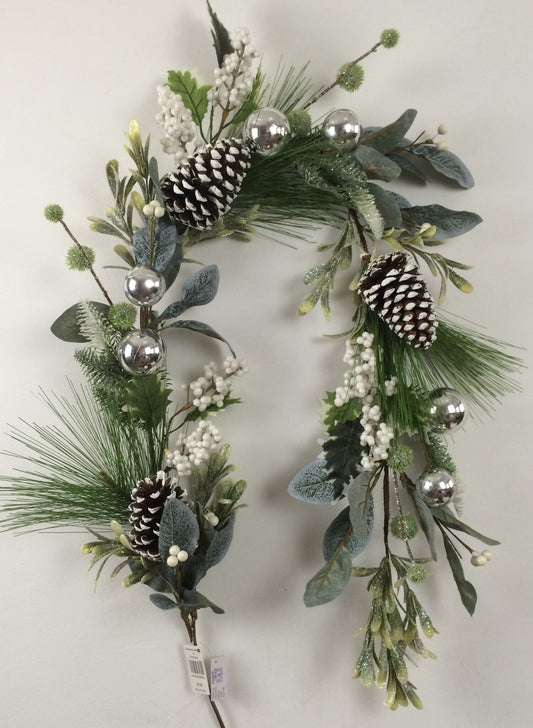 Silver Balls, Berries And Greenery Garland