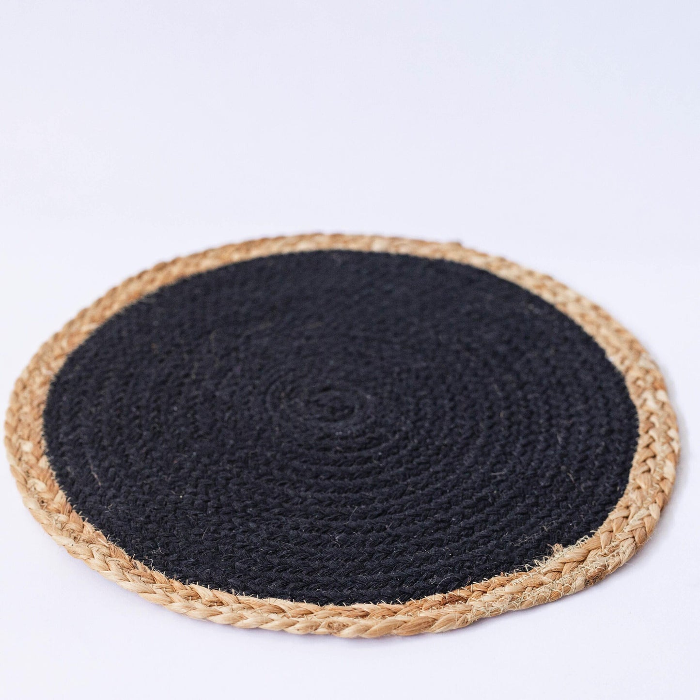 Braided Black With Natural Edge Placemat