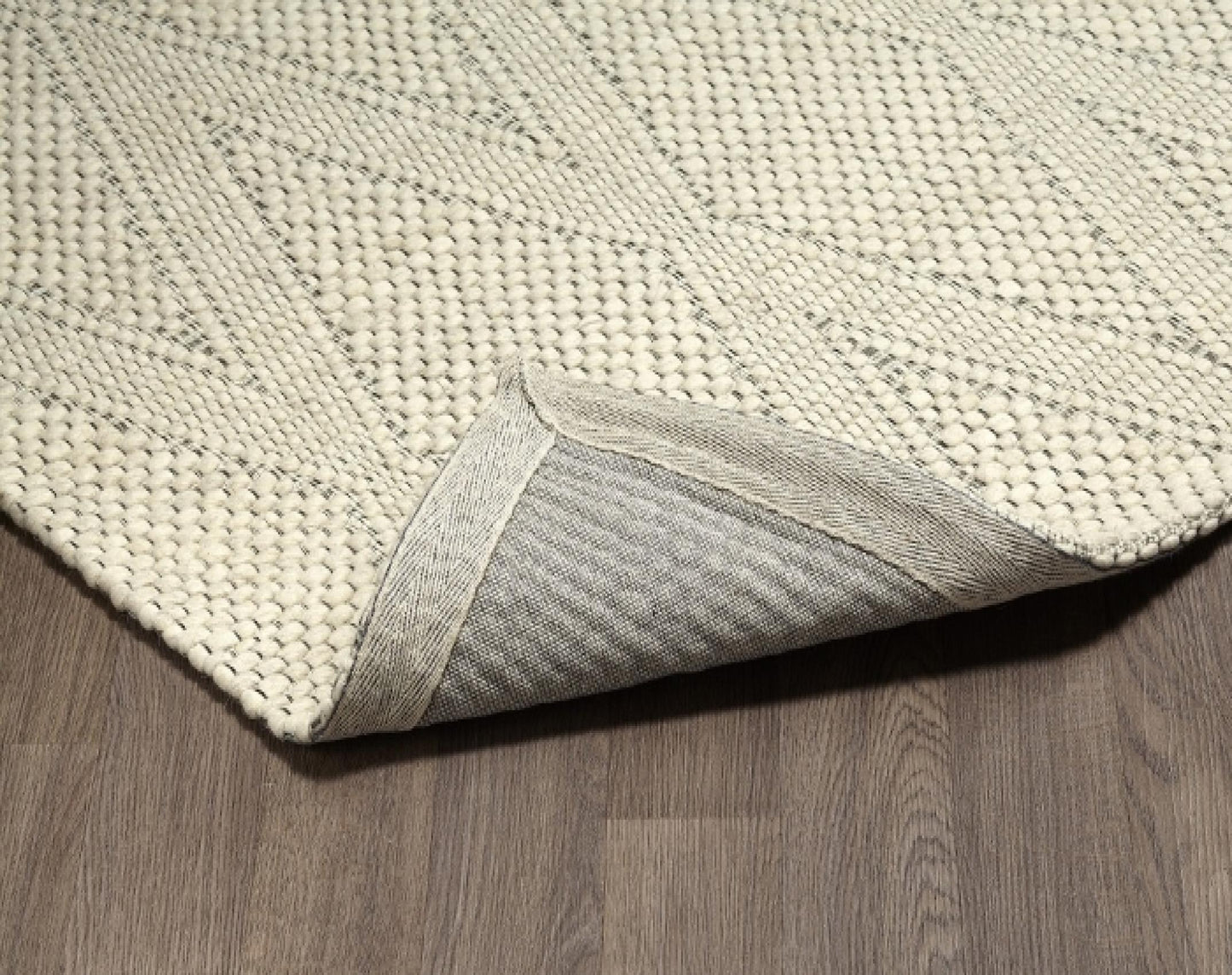 Chinook Ivory Large Diamonds Rug