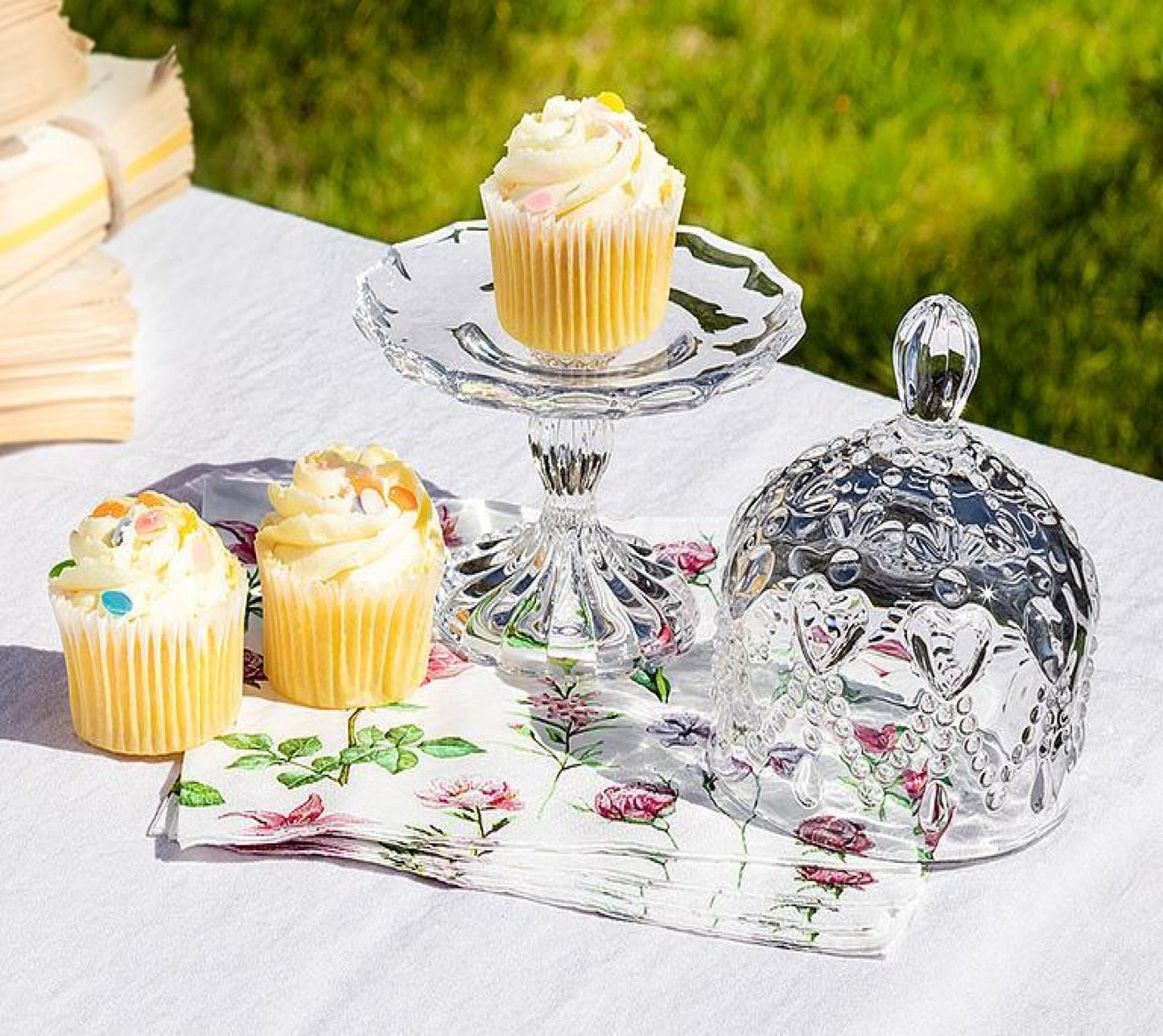 Covered Pedestal With Hearts Serving Dish