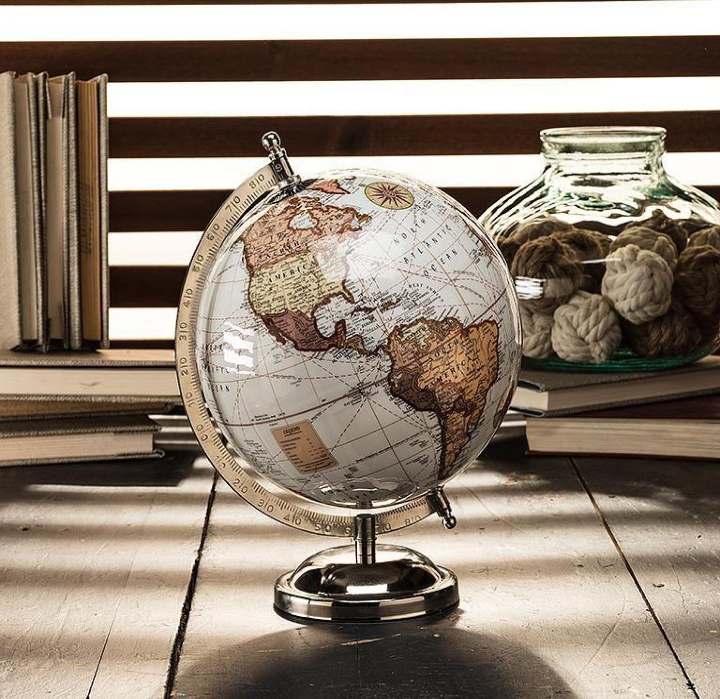 Glossy Globe On Stand Globe