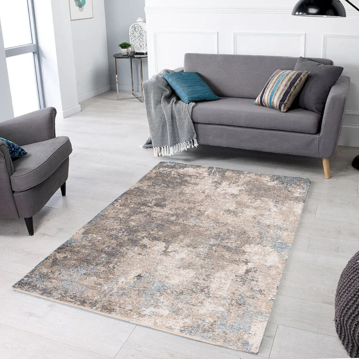 Airla I Patterned Rug