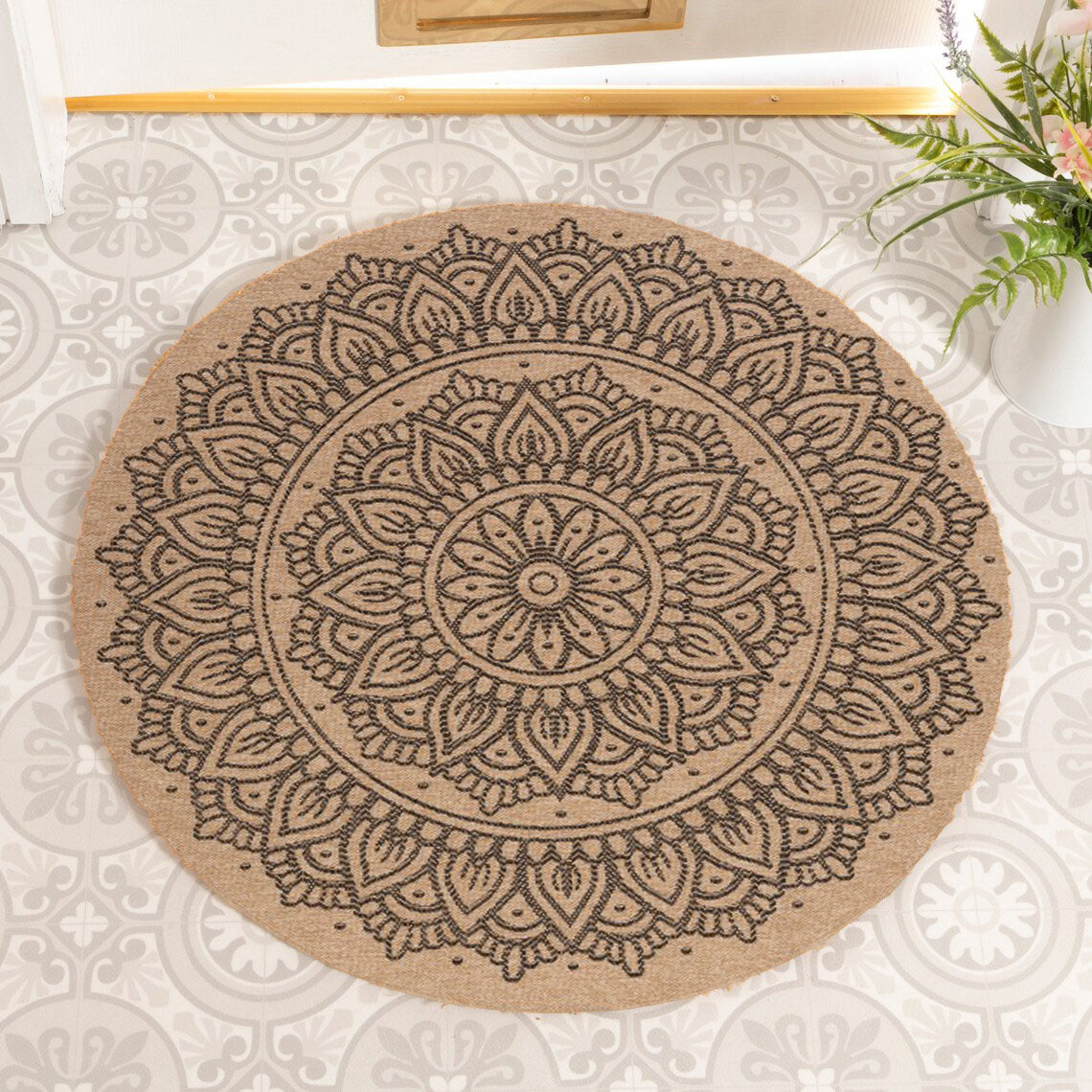 Avanos Indoor Outdoor Mandala Pattern Round Rug