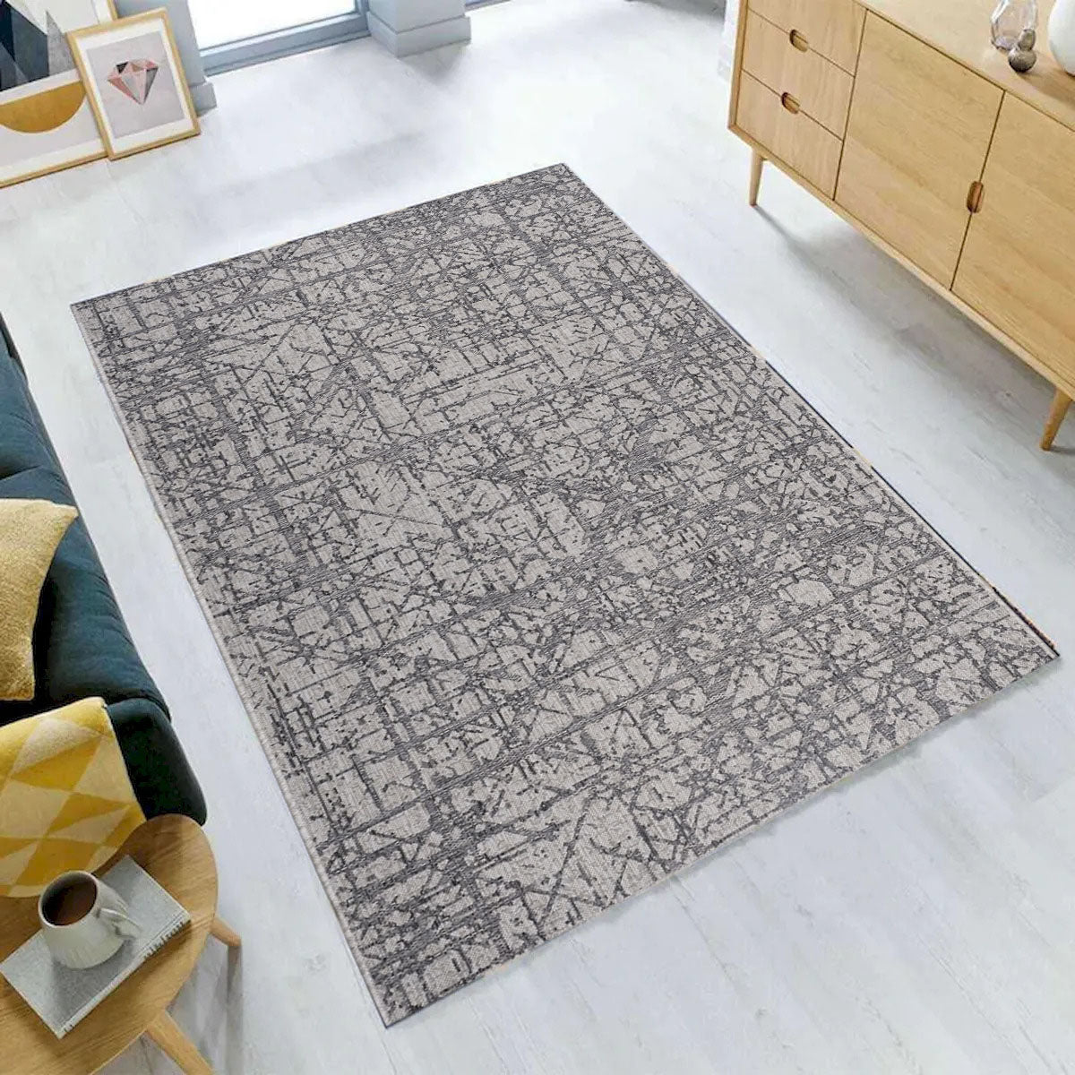 Carnival Indoor-Outdoor Light Gray Rug