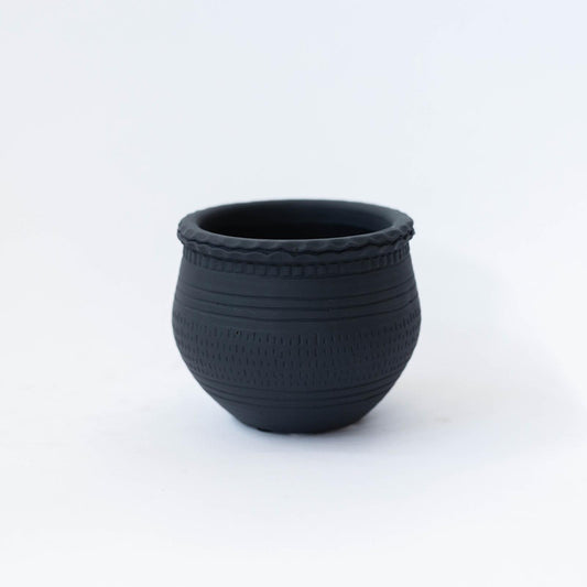 Engraved Lines And Dot Pattern Light Black Planter