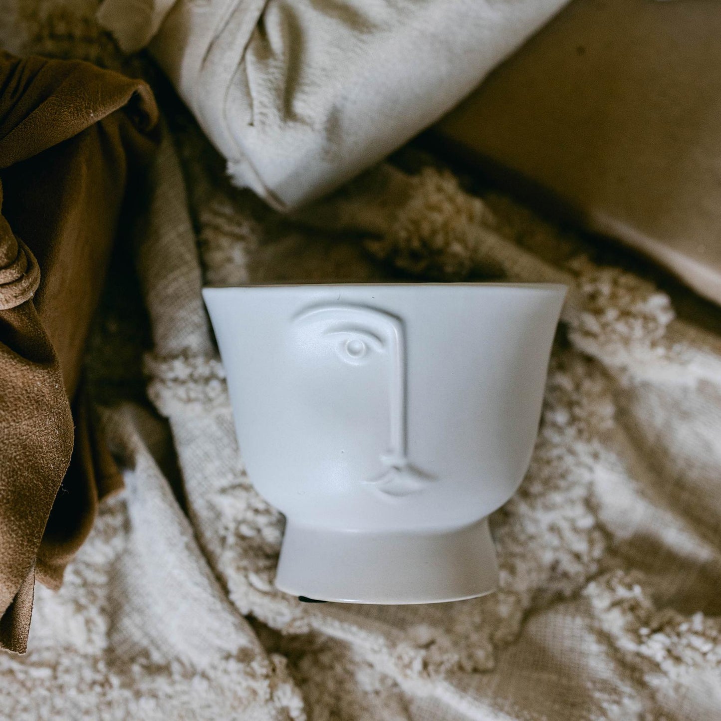 Abstract Face Round Planter