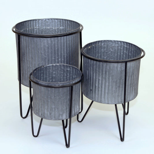 Set Of 3 Fluted Round Metal Pots On Black Metal Legs Plant Stand