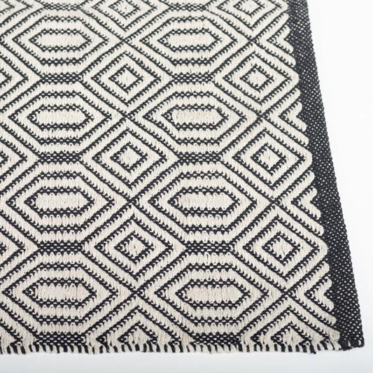 White And Black Patterned Woven Cotton Rug