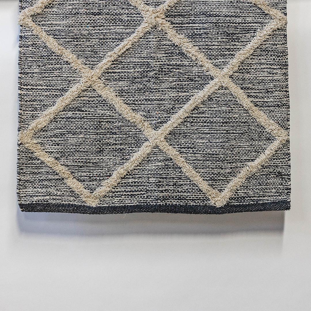 Cotton With Beige Diamond Fringe Pattern Rug