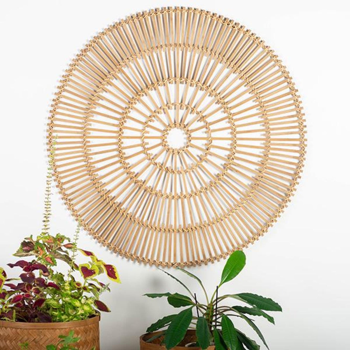 Natural Brown Wicker Round Wall Wall Decor