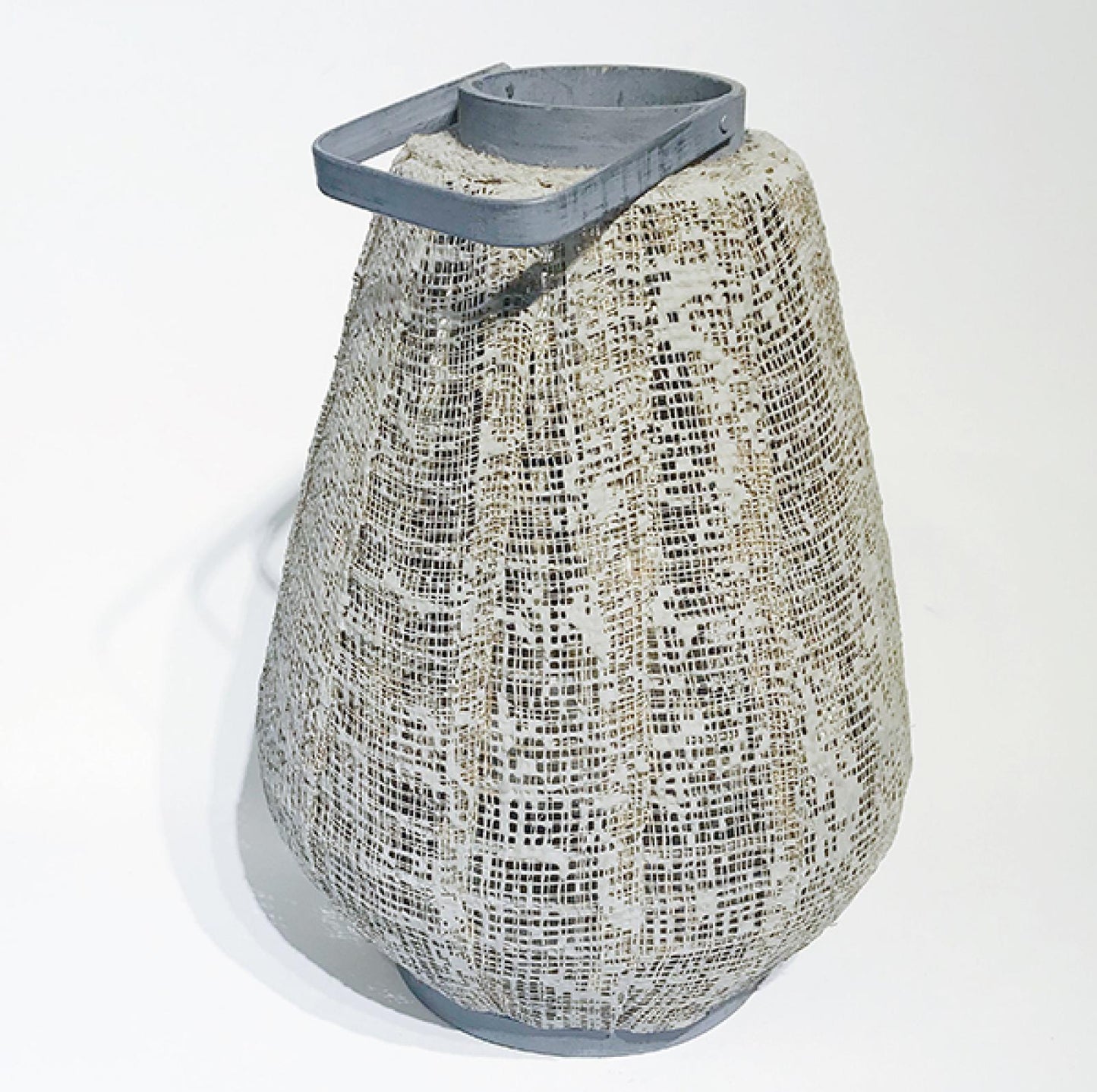 Beehive Look With Metal Handle Lantern