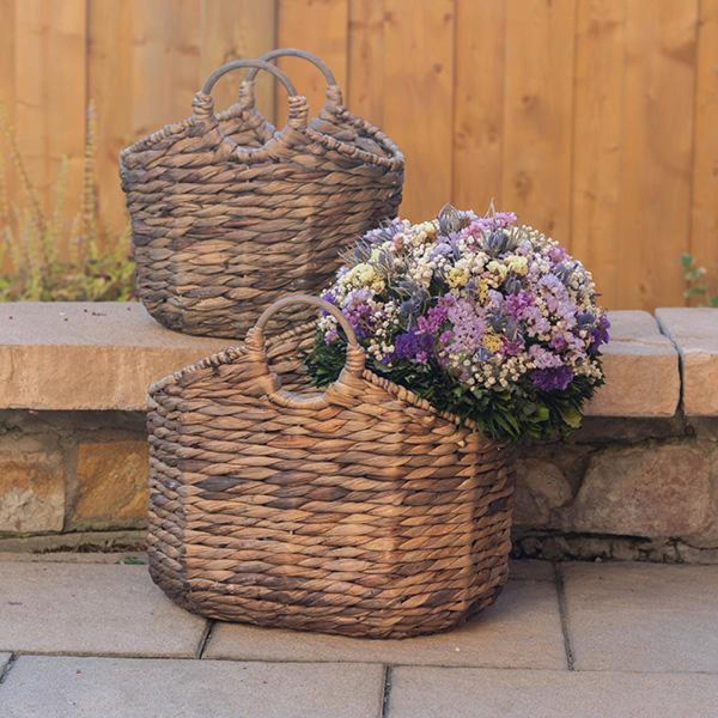 Set Of 2 Bankuan Leaves With Handles Baskets