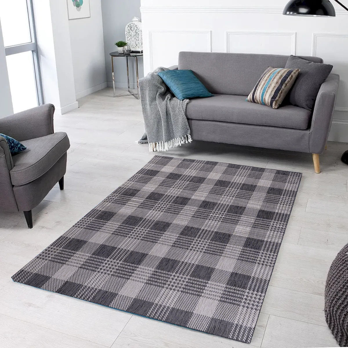 Oksana Indoor Outdoor Anthracite And Light Gray Checks Rug