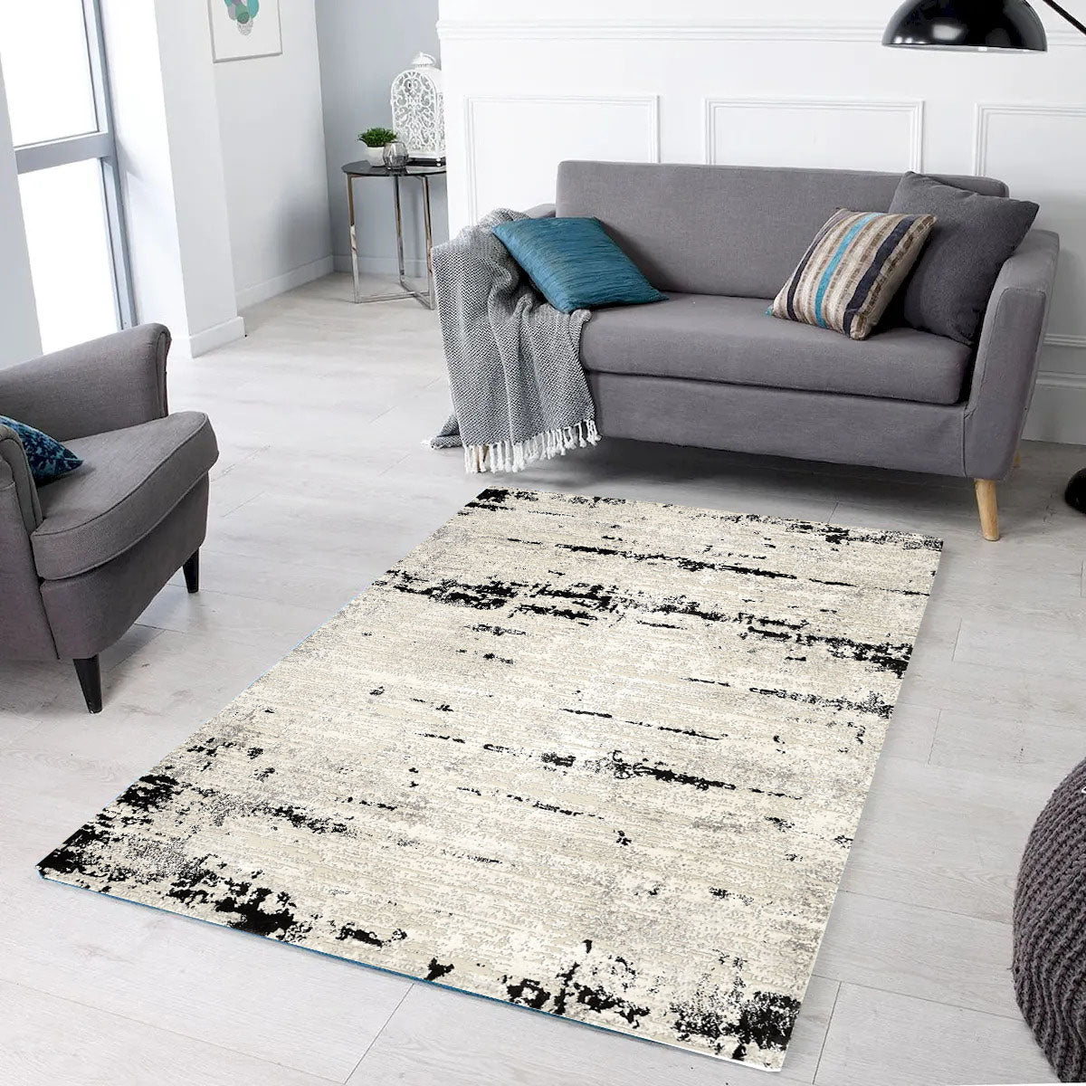 Panache Soft Cream And Anthracite Rug