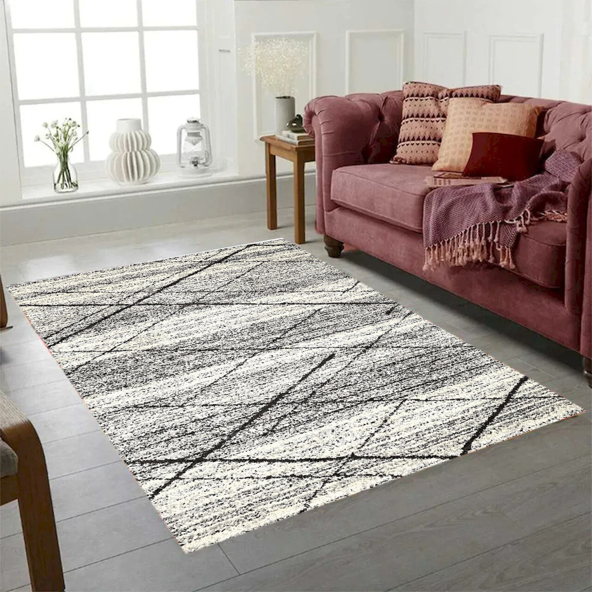 White And Anthracite Decorative Patterned Area Rug