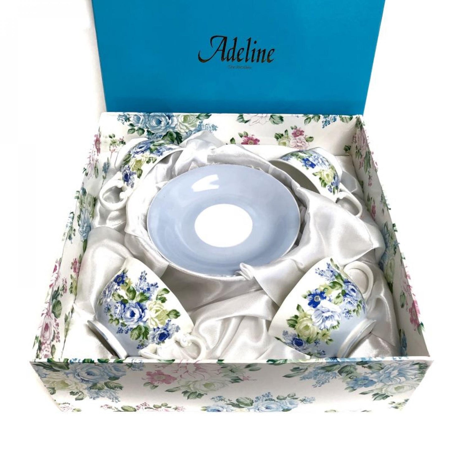 Set Of 4 Blue And White Saucer And Blue Rose Pattern Cup & Saucer