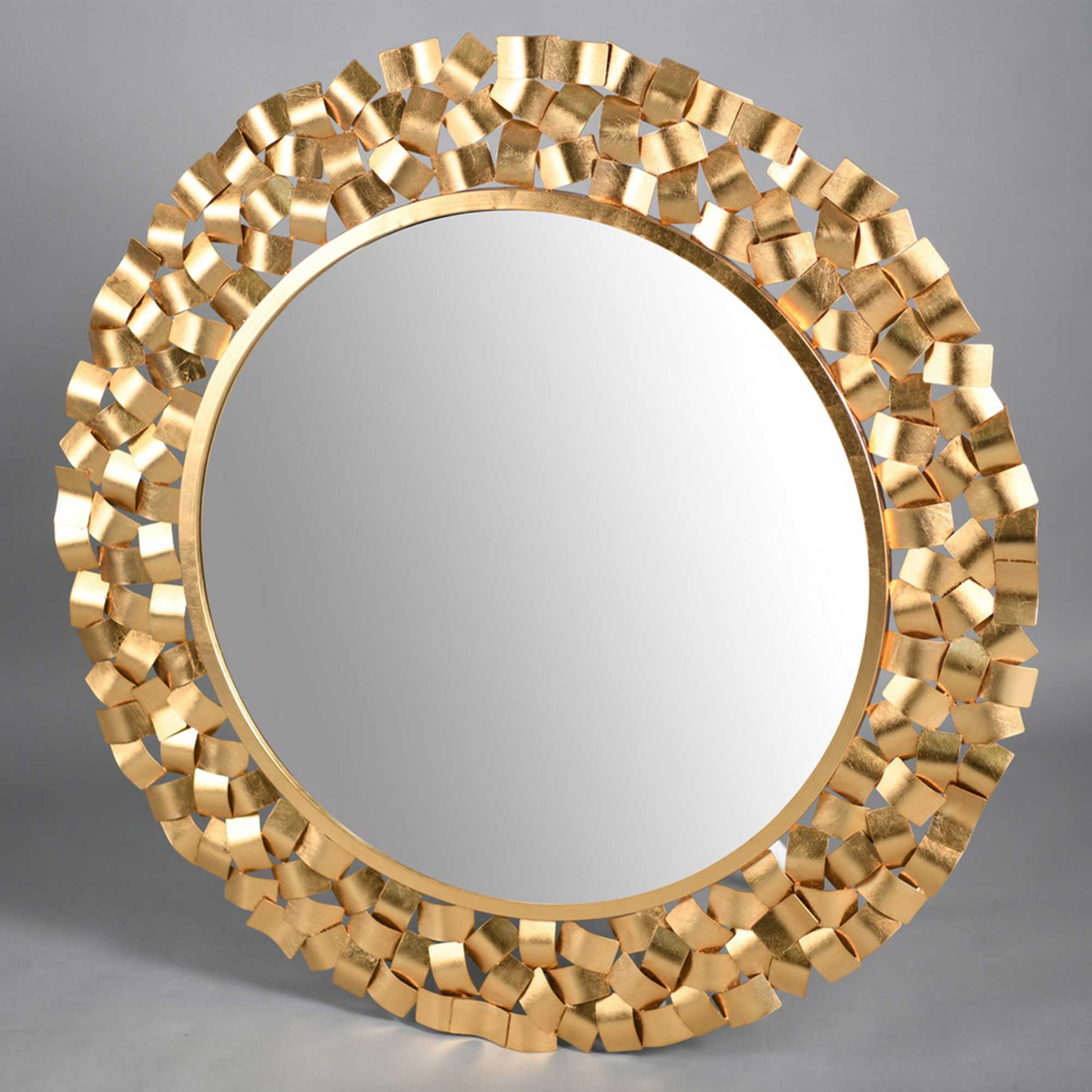 Round With Textured Frame Wall Mirror